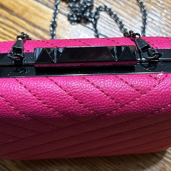Mystique pink bag and black evening bag.  Both have chain straps. - Picture 4 of 9